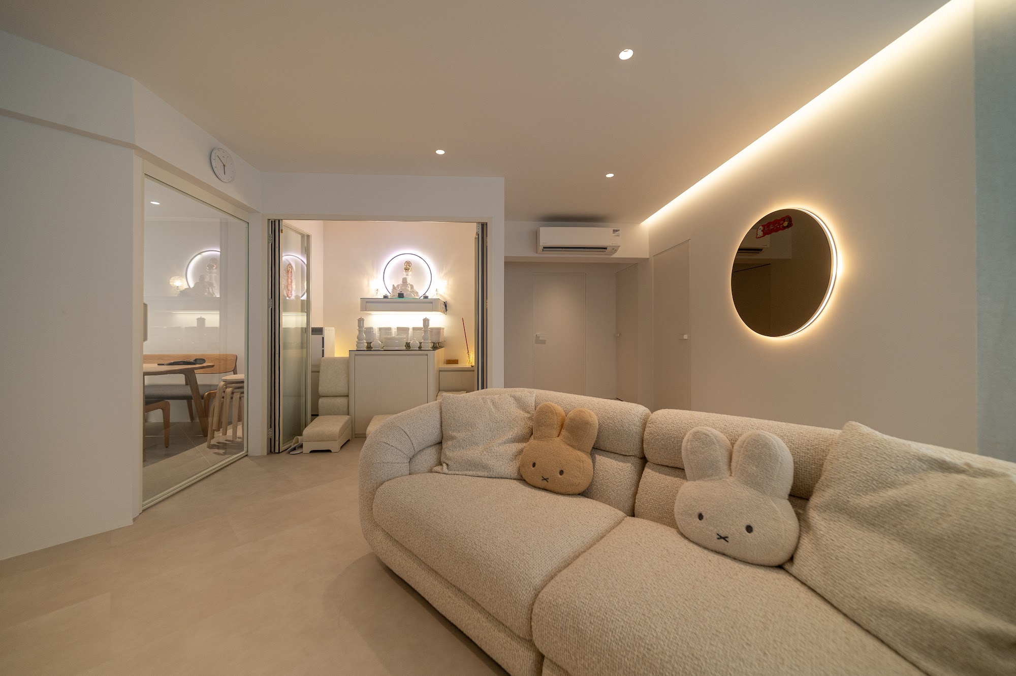 4 Room Resale HDB — Minimalist